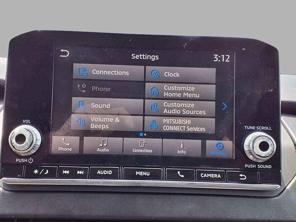 Used 2022 Mitsubishi Outlander ES FWD image 7