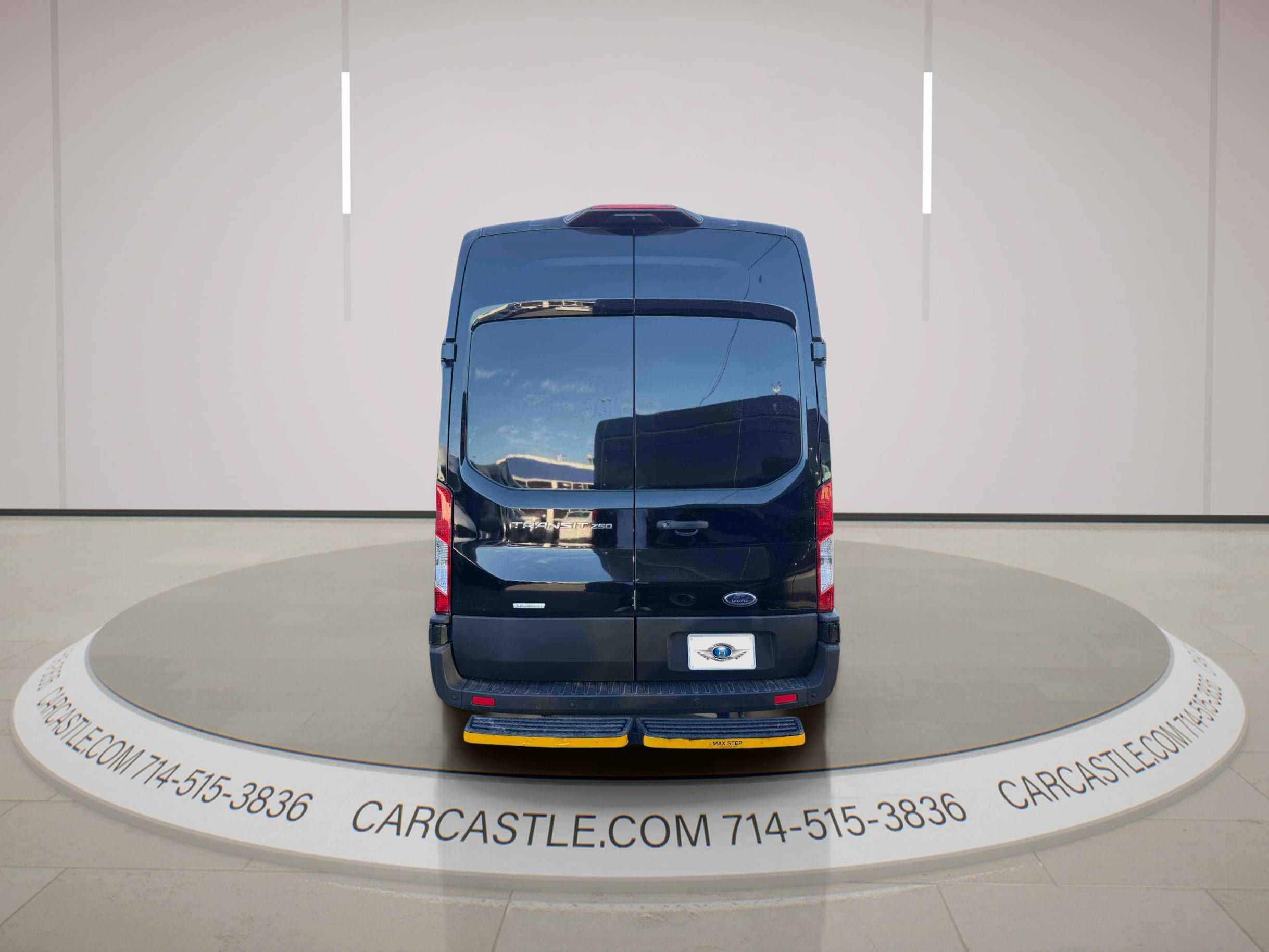 Used 2023 Ford Transit 250 148 High Roof Extended w/ Load Area Protection Package RWD image 4