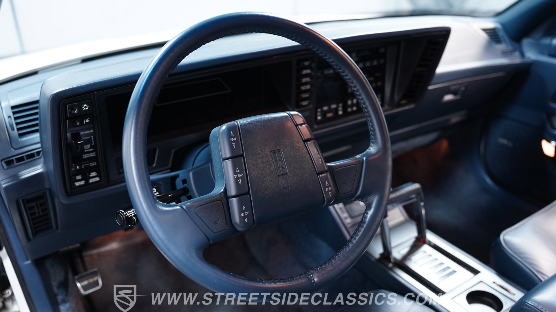 Used 1989 Oldsmobile Toronado Trofeo image 31