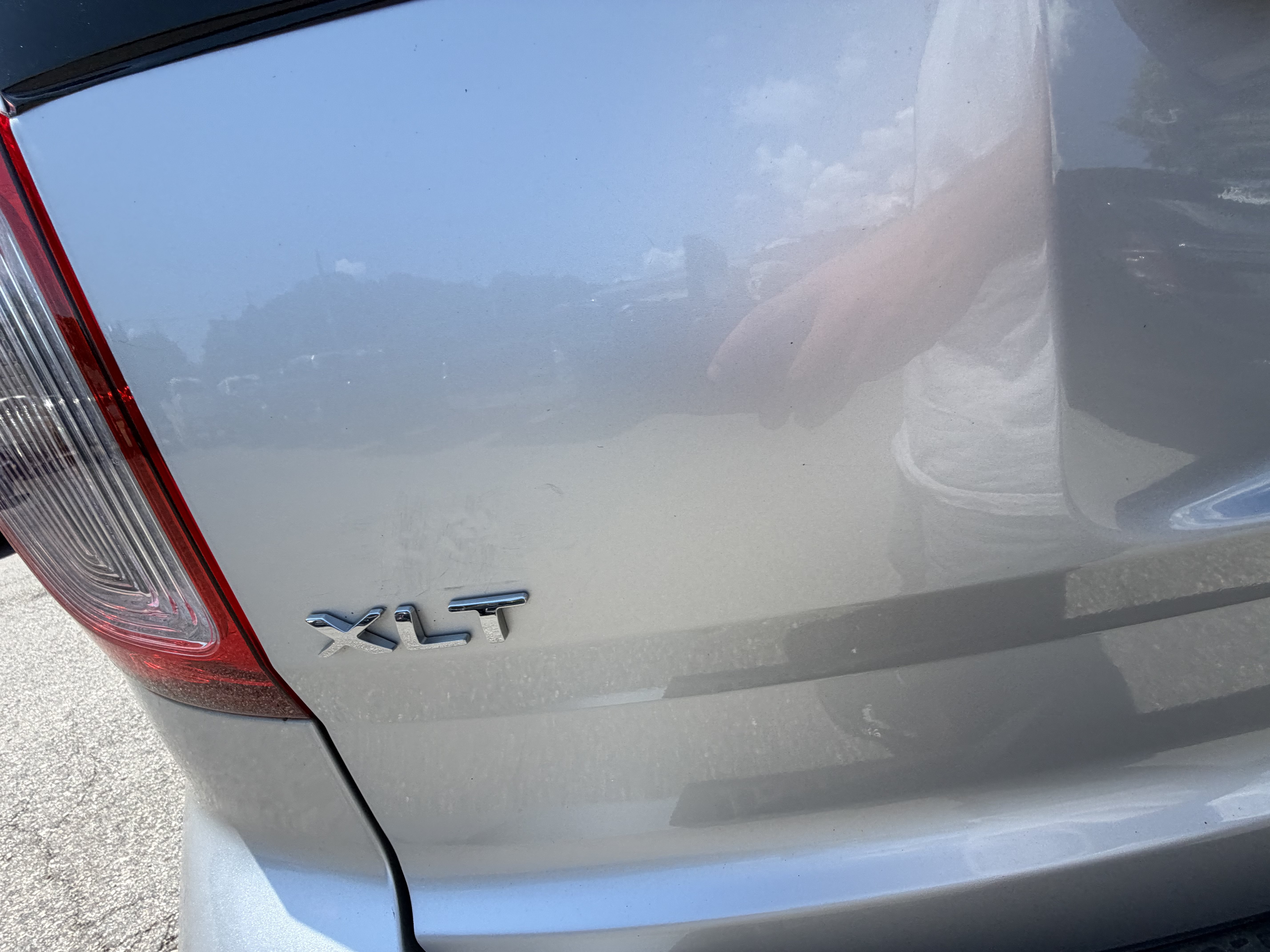 Used 2013 Ford Explorer XLT FWD image 29