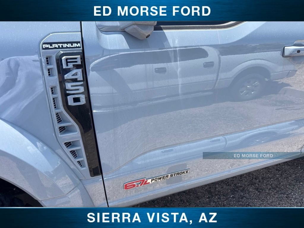 Certified 2026 Ford F450 Platinum w/ FX4 Off-Road Package AWD/4WD image 3