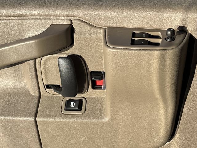 New 2025 GMC Savana 2500 Extended w/ Driver Convenience Package image 20