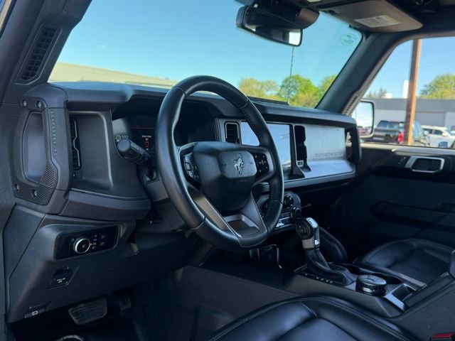 Used 2025 Ford Bronco Badlands AWD/4WD image 13