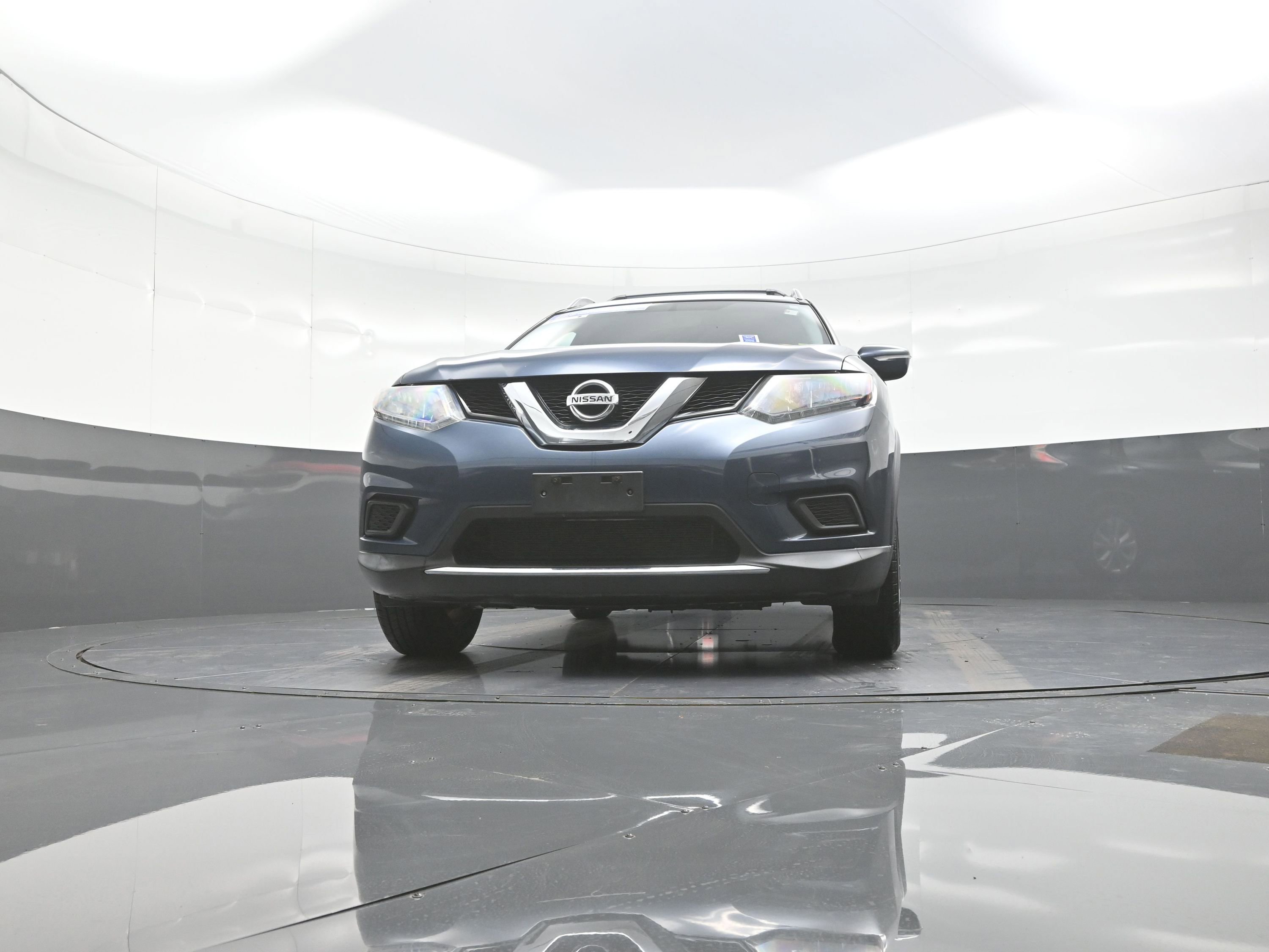 Used 2015 Nissan Rogue SV image 10