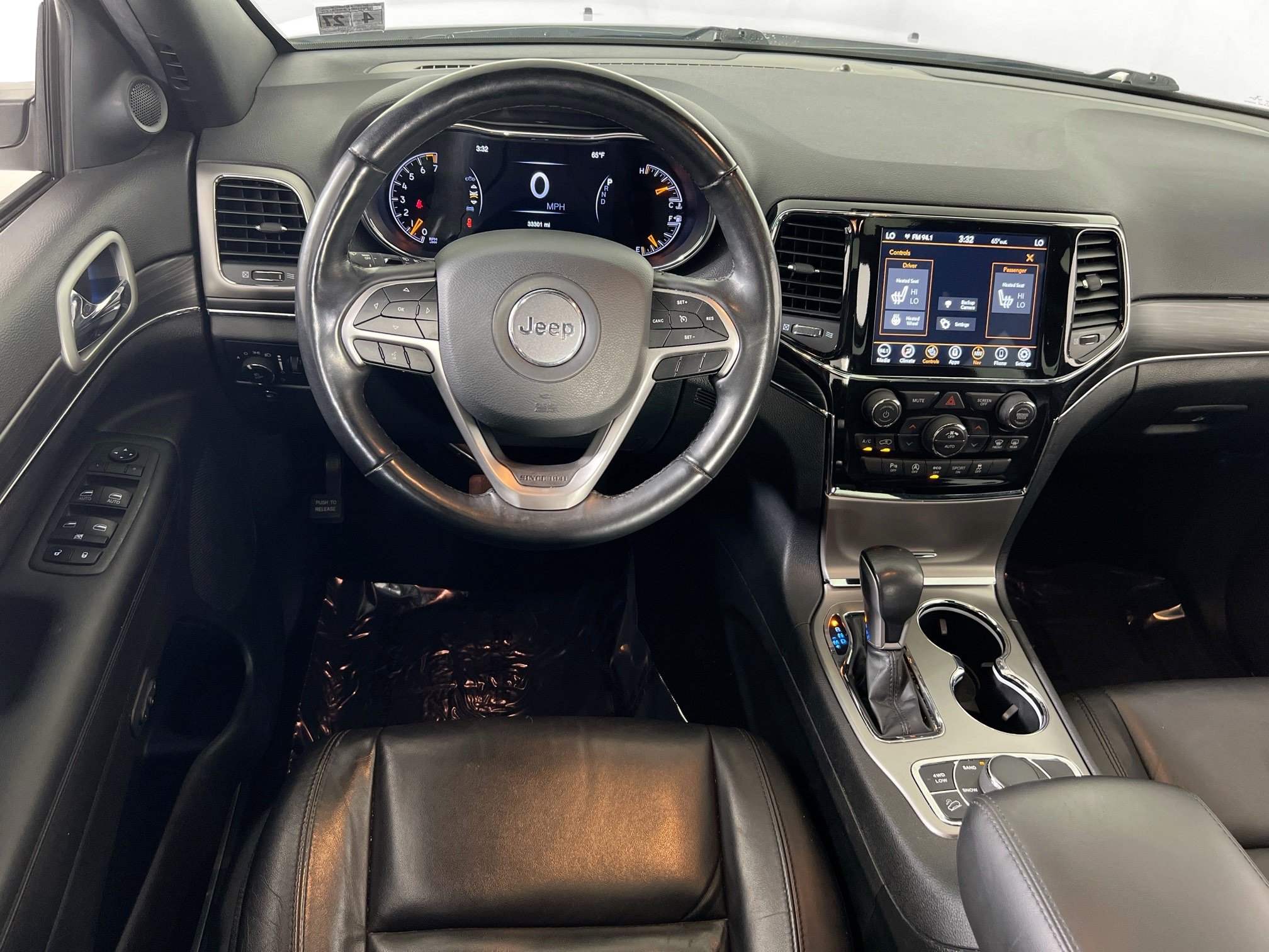 Used 2022 Jeep Grand Cherokee Limited AWD/4WD image 23