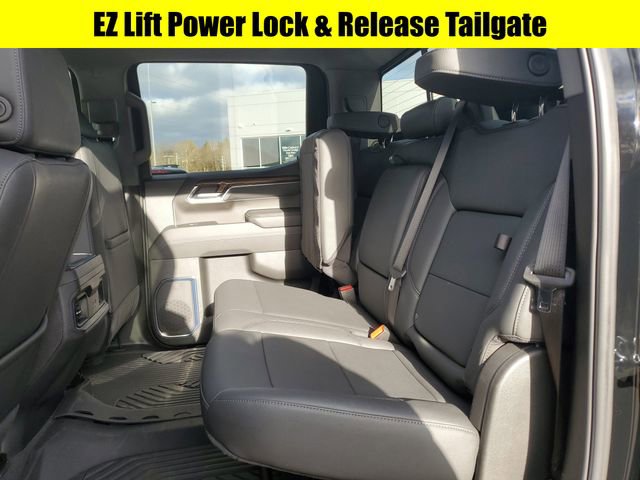 Used 2025 Chevrolet Silverado 1500 LT Trail Boss w/ Convenience Package II image 25