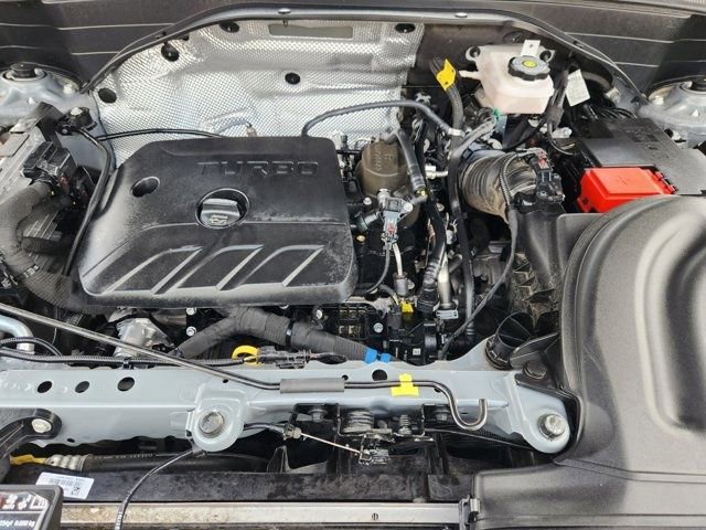 Used 2024 Chevrolet TrailBlazer LT w/ LT Cold Weather Package FWD image 38