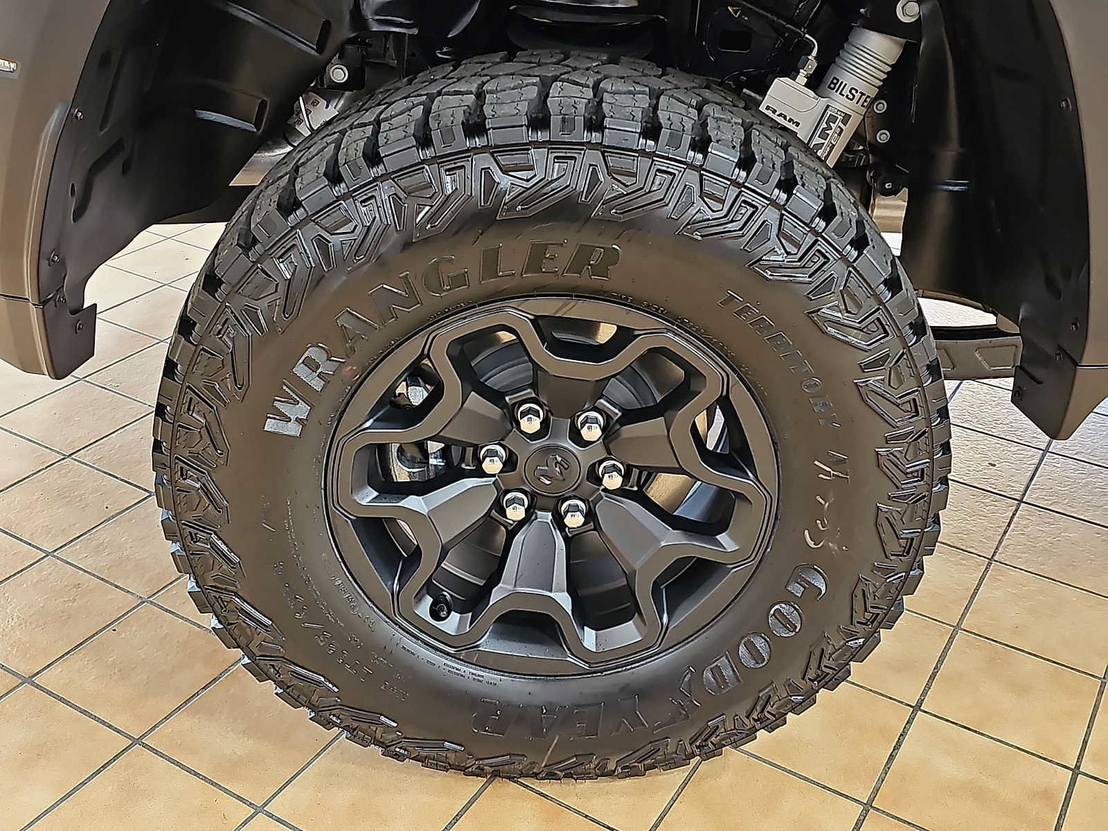 New 2027 RAM 1500 4x4 Crew Cab image 5