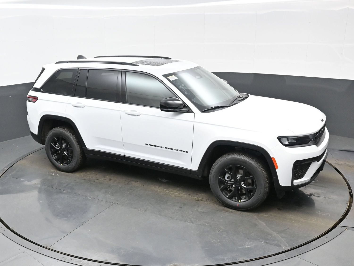 New 2026 Jeep Grand Cherokee Altitude AWD/4WD image 27