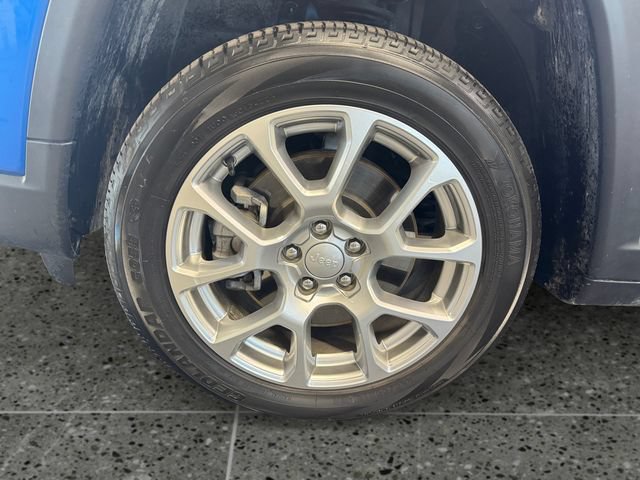 Used 2023 Jeep Compass Latitude AWD/4WD image 24