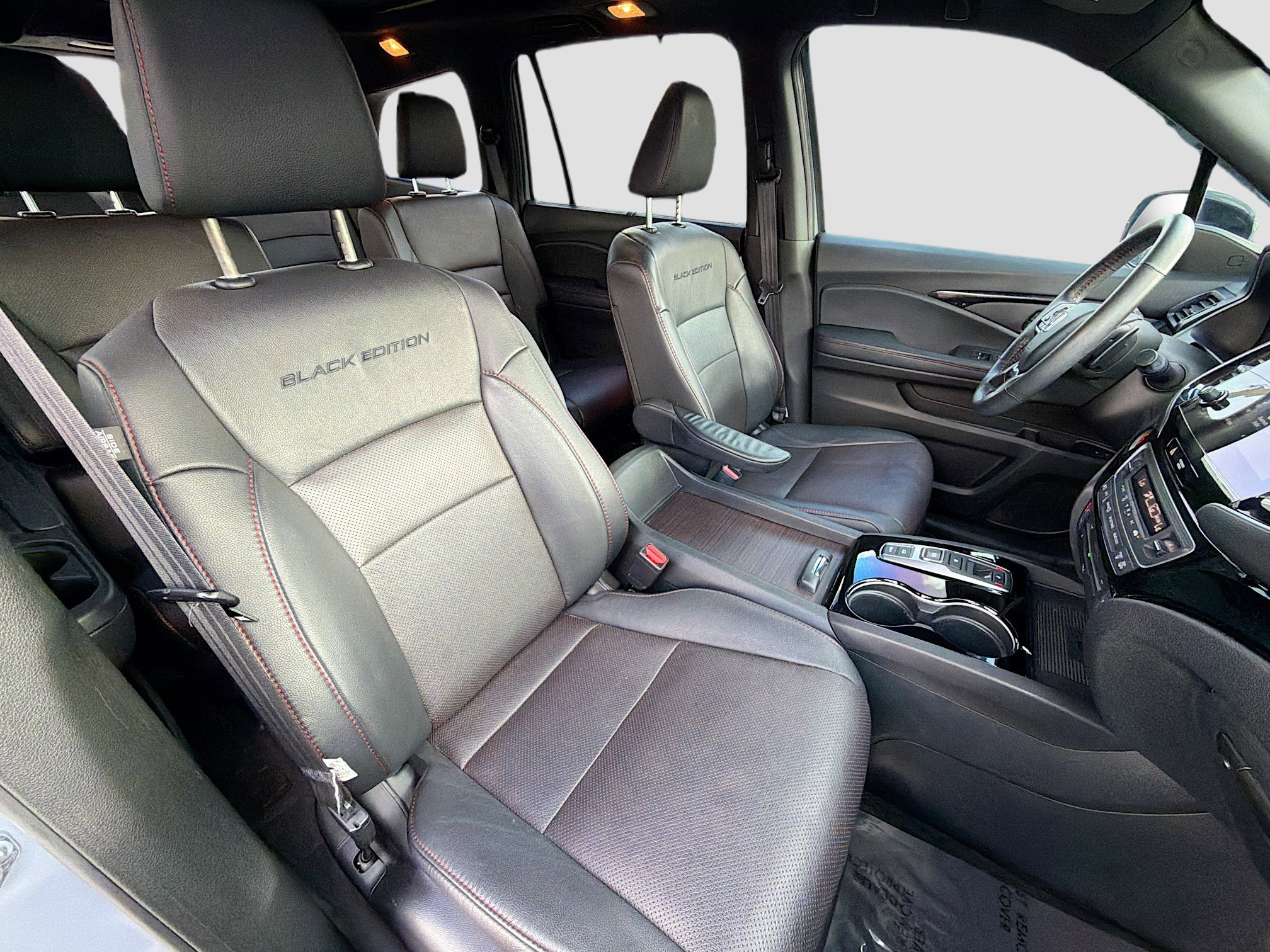 Used 2022 Honda Pilot Black Edition image 15