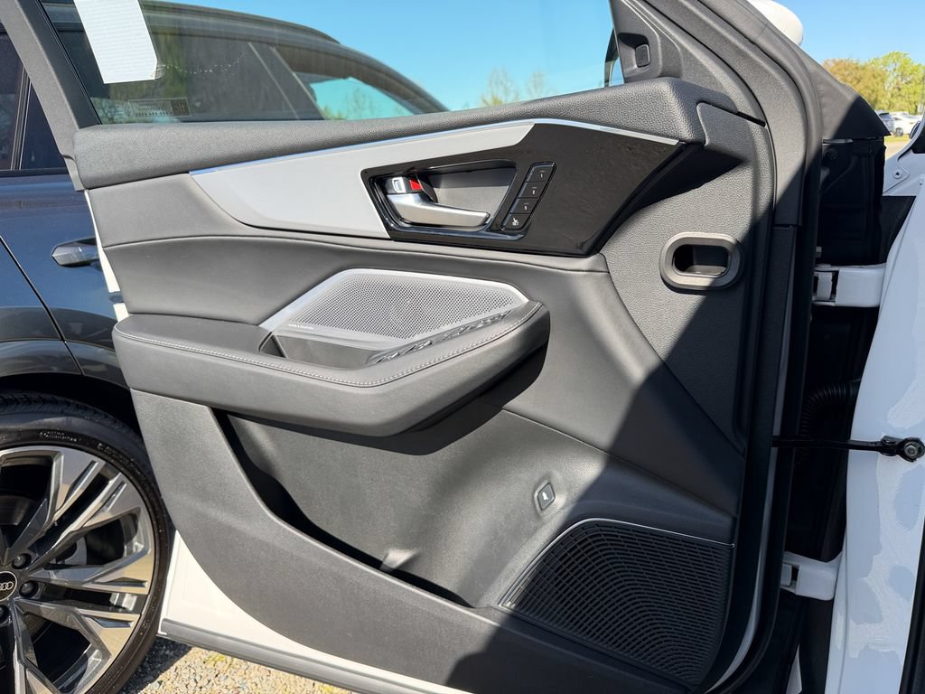 New 2026 Acura MDX w/ Technology Package FWD image 13