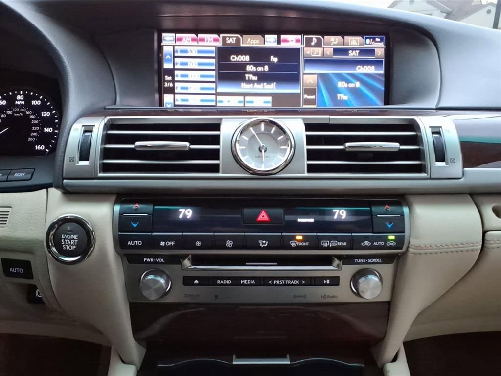 Used 2014 Lexus LS 460 w/ Comfort Package image 20