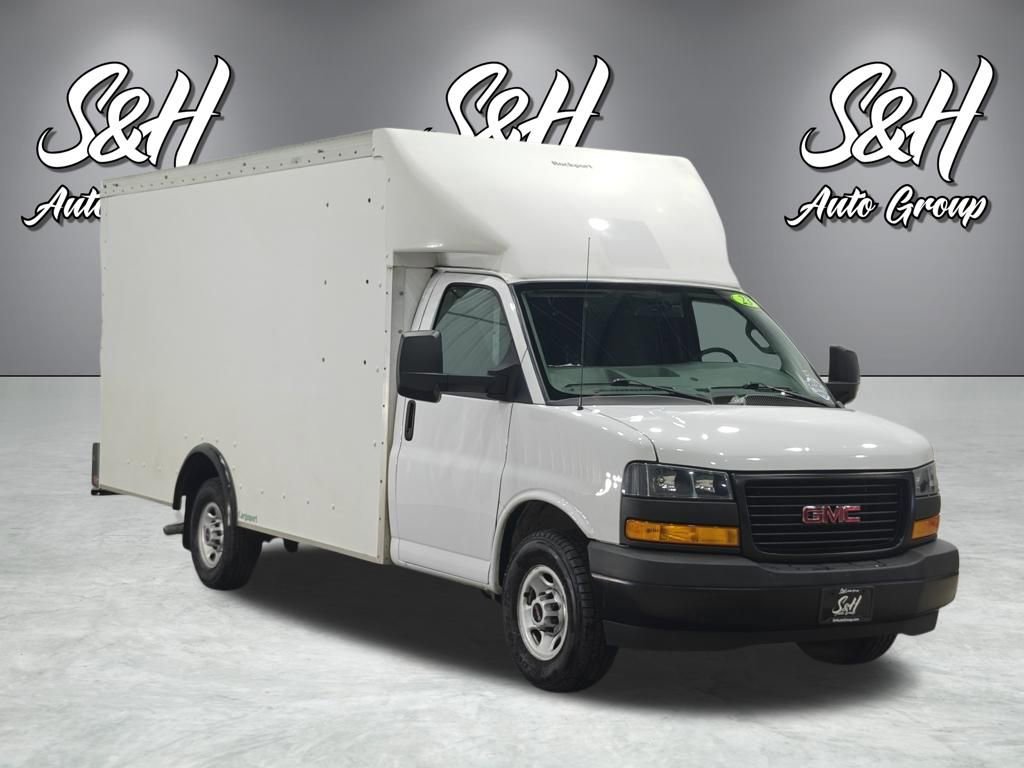 Used 2023 GMC Savana 3500 w/ Power Convenience Package RWD image 2