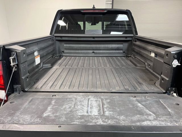 Used 2021 Honda Ridgeline Black Edition image 17