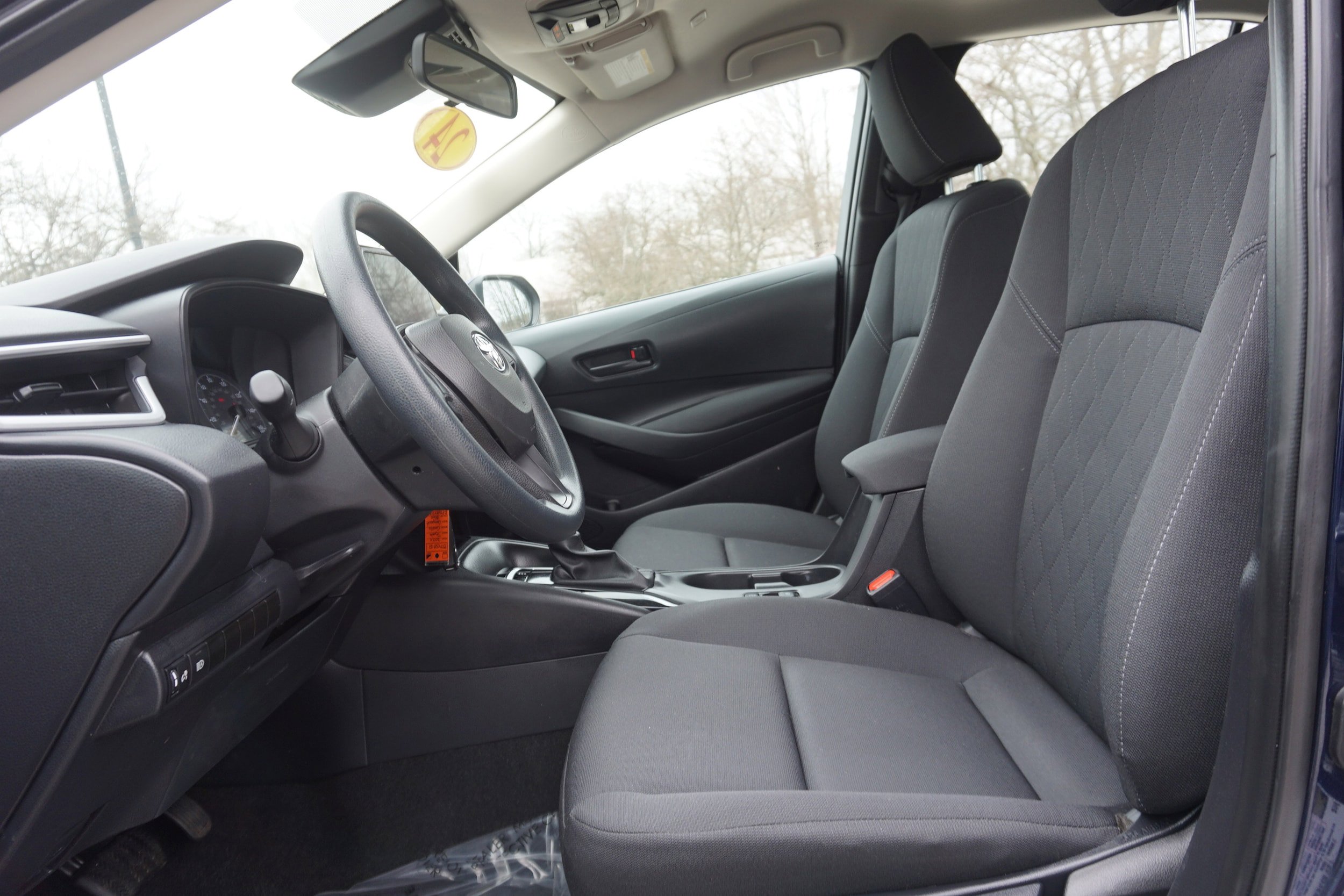 Used 2024 Toyota Corolla LE FWD image 12