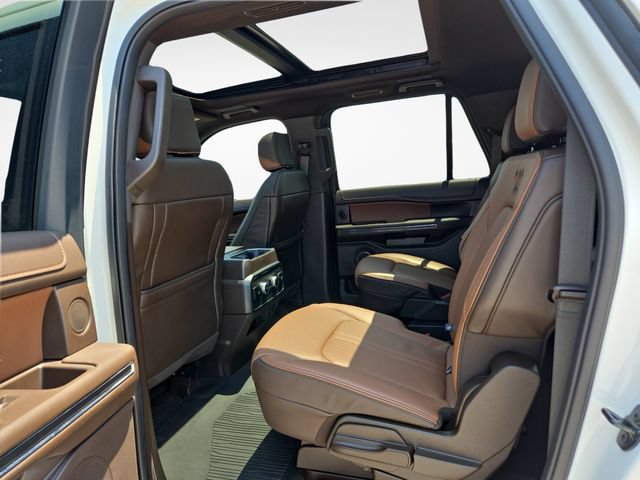 Used 2024 Ford Expedition Max King Ranch AWD/4WD image 13