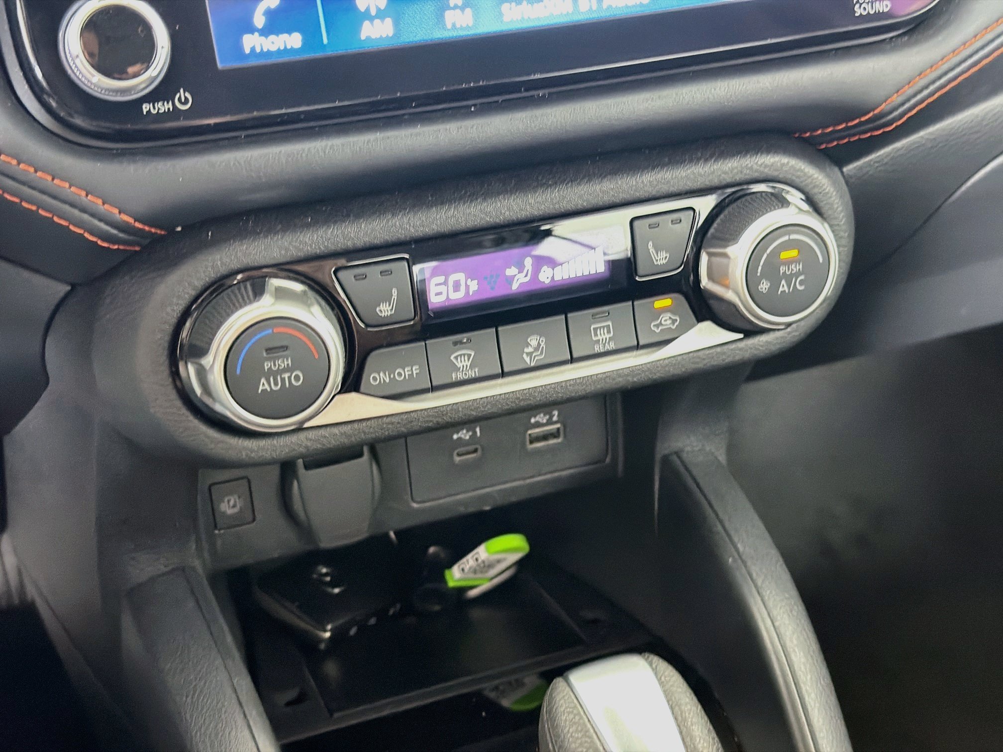 Used 2024 Nissan Versa SR FWD image 22