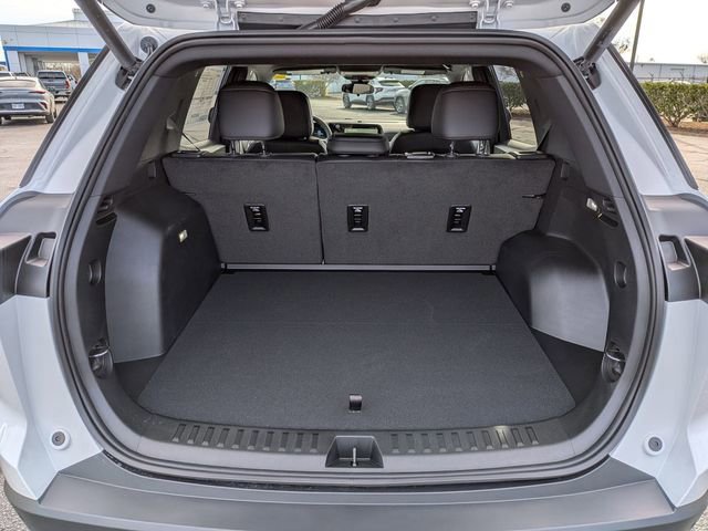 New 2026 Chevrolet Equinox LT w/ Convenience Package II image 31