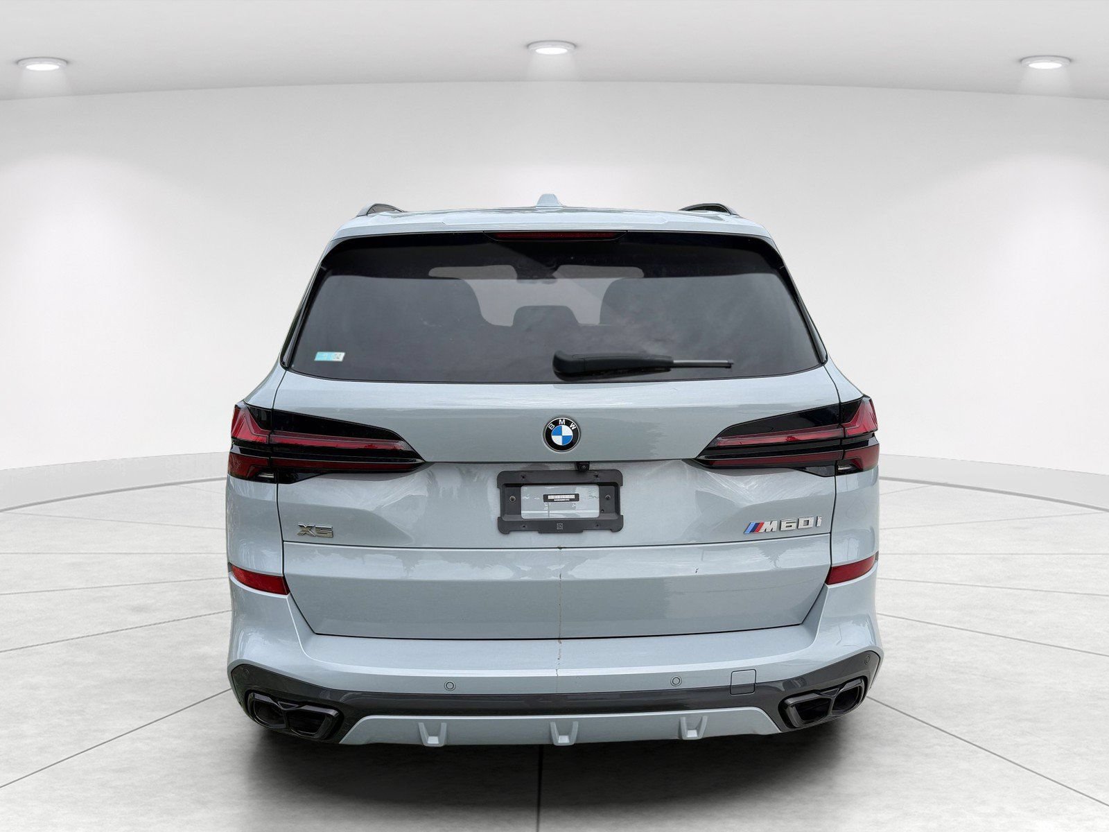 Certified 2024 BMW X5 M60i w/ Parking Assistance Package AWD/4WD image 5