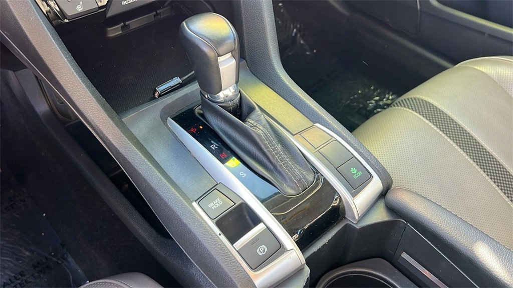 Used 2019 Honda Civic Touring image 13