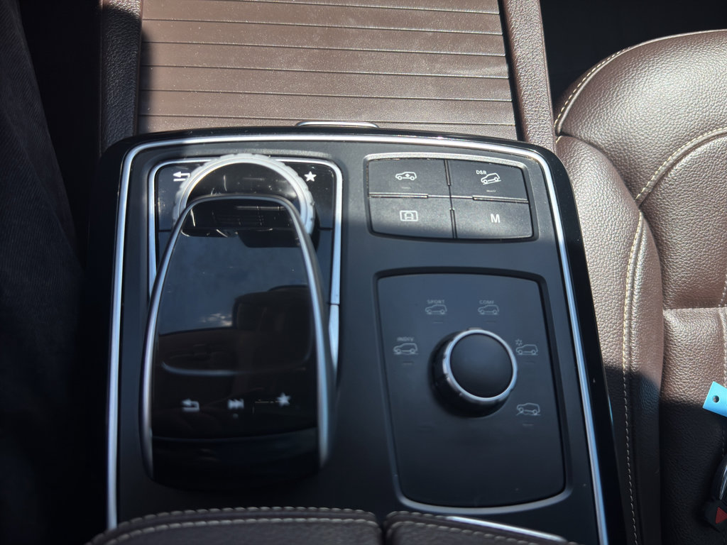 Used 2019 Mercedes-Benz GLS 450 4MATIC image 35