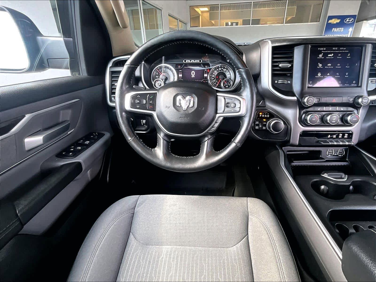 Used 2020 RAM 1500 Big Horn AWD/4WD image 17