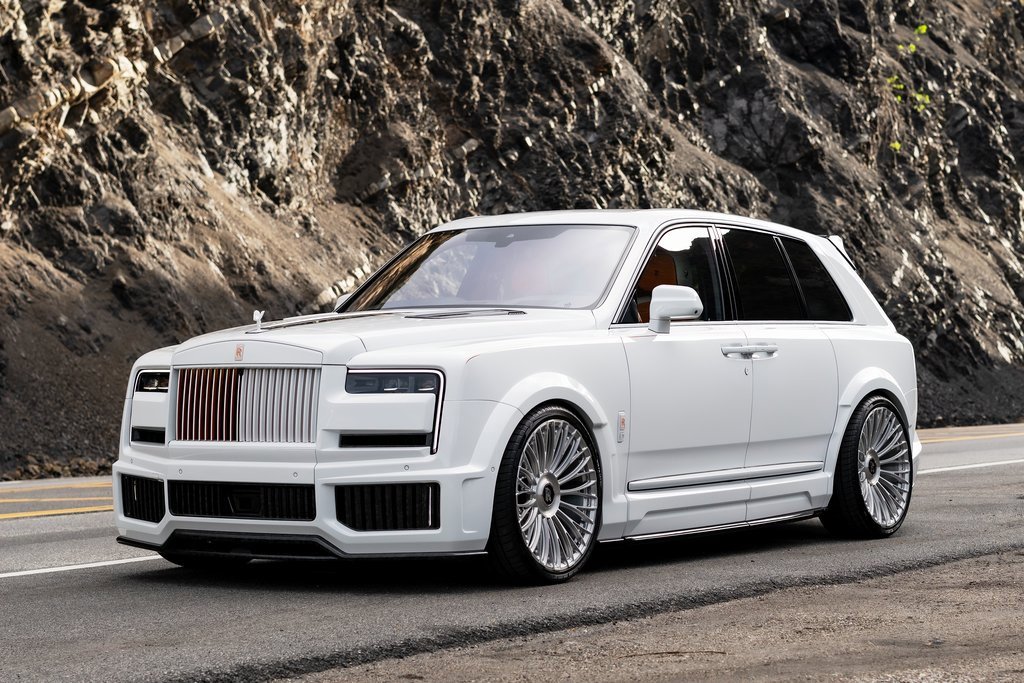 Used 2026 Rolls-Royce Cullinan image 18