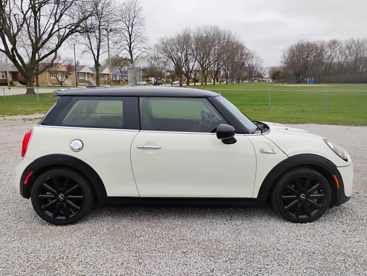 Used 2016 MINI Cooper S FWD image 11