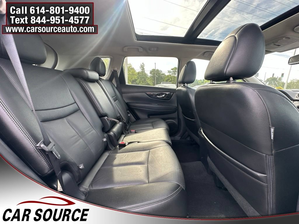 Used 2017 Nissan Rogue SL w/ SL Premium Package AWD/4WD image 27