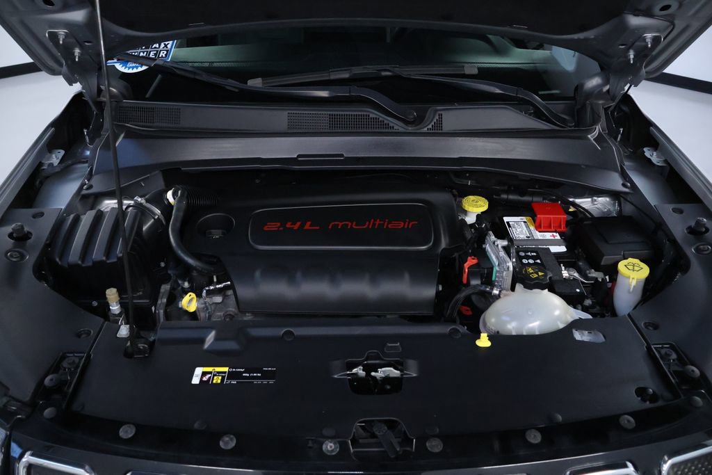 Used 2022 Jeep Compass Limited image 40