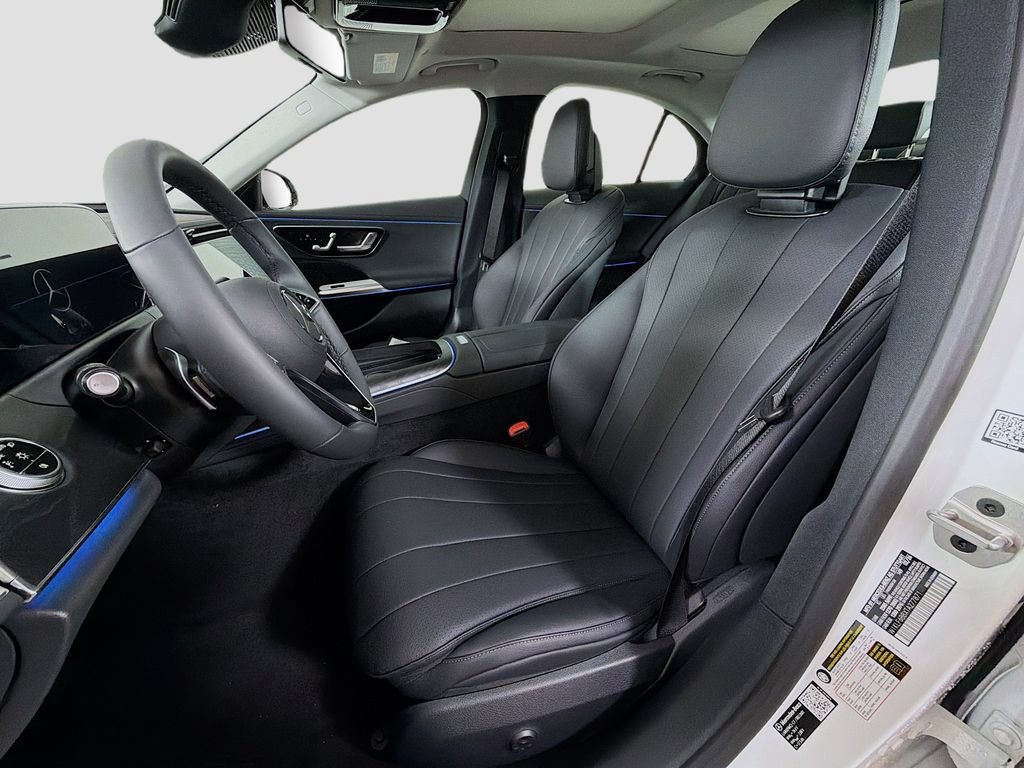 New 2026 Mercedes-Benz E 450 4MATIC Sedan image 12