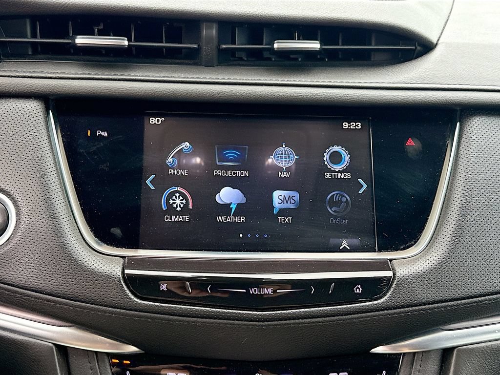 Used 2018 Cadillac XT5 Premium Luxury FWD image 32