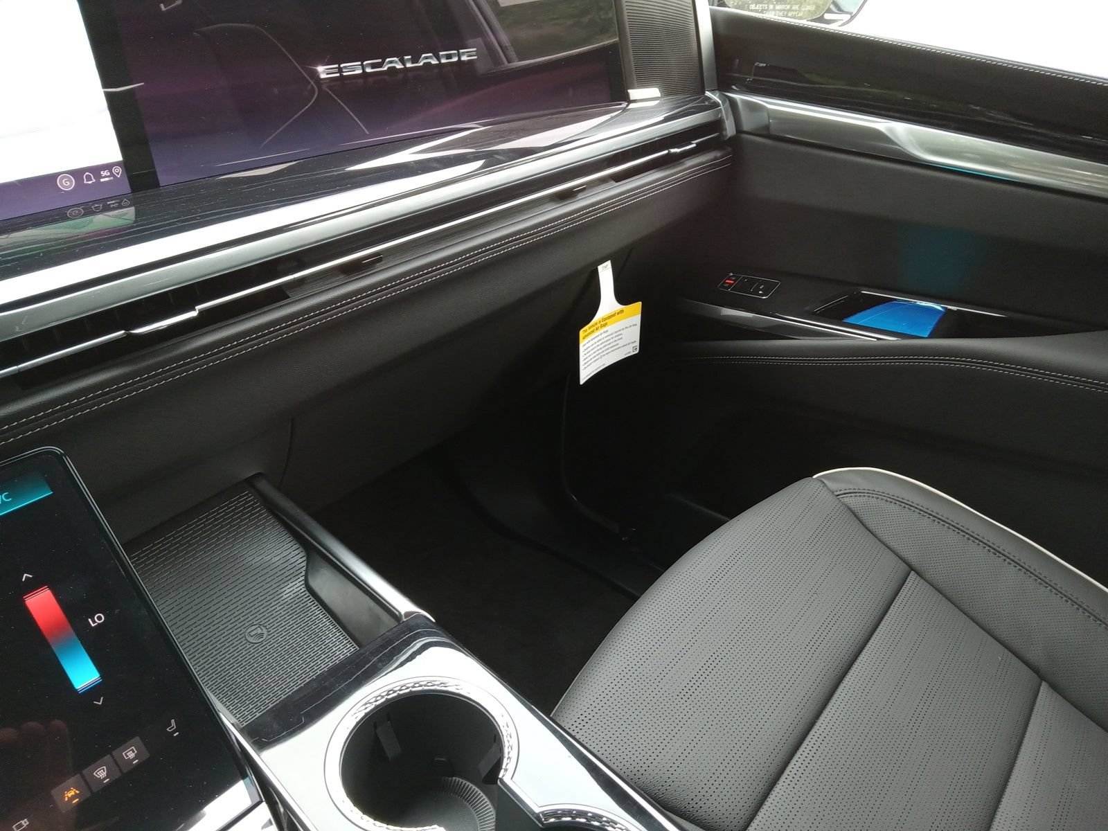 New 2026 Cadillac Escalade ESV Sport w/ Touring Package AWD/4WD image 21