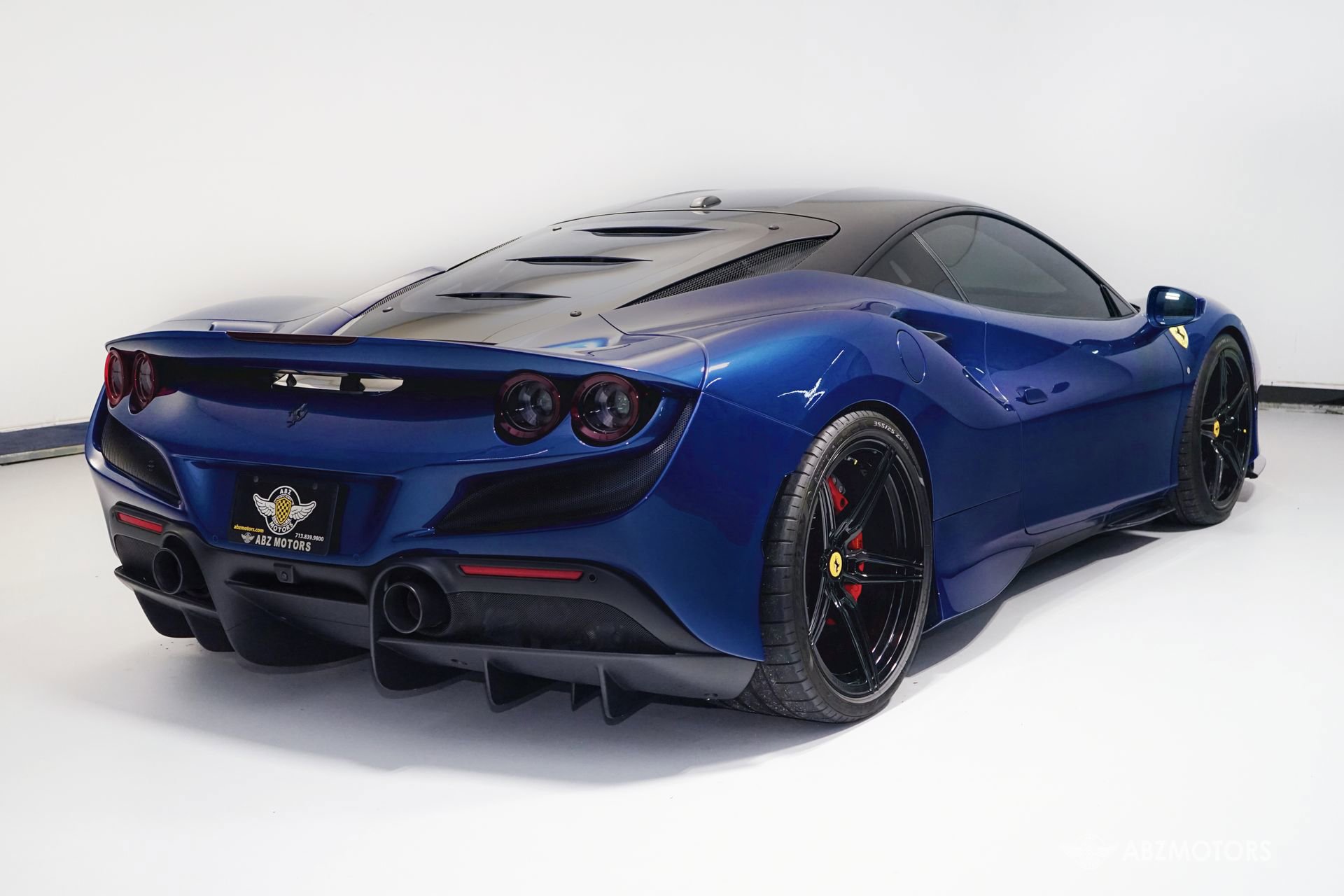 Used 2020 Ferrari F8 Tributo image 6
