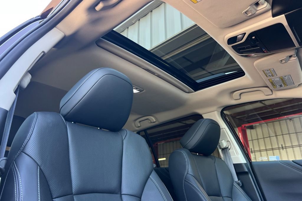 Used 2023 Subaru Outback Touring XT image 21