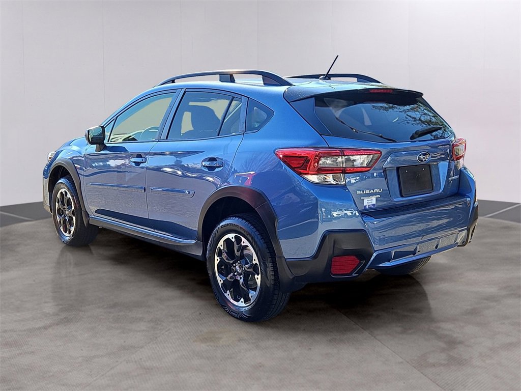Used 2021 Subaru Crosstrek 2.0i image 6