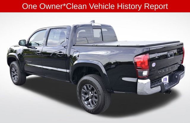 Used 2023 Toyota Tacoma SR5 w/ Black Out Package (TMS) AWD/4WD image 3
