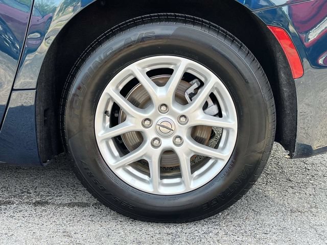 Used 2025 Chrysler Pacifica Select FWD image 11