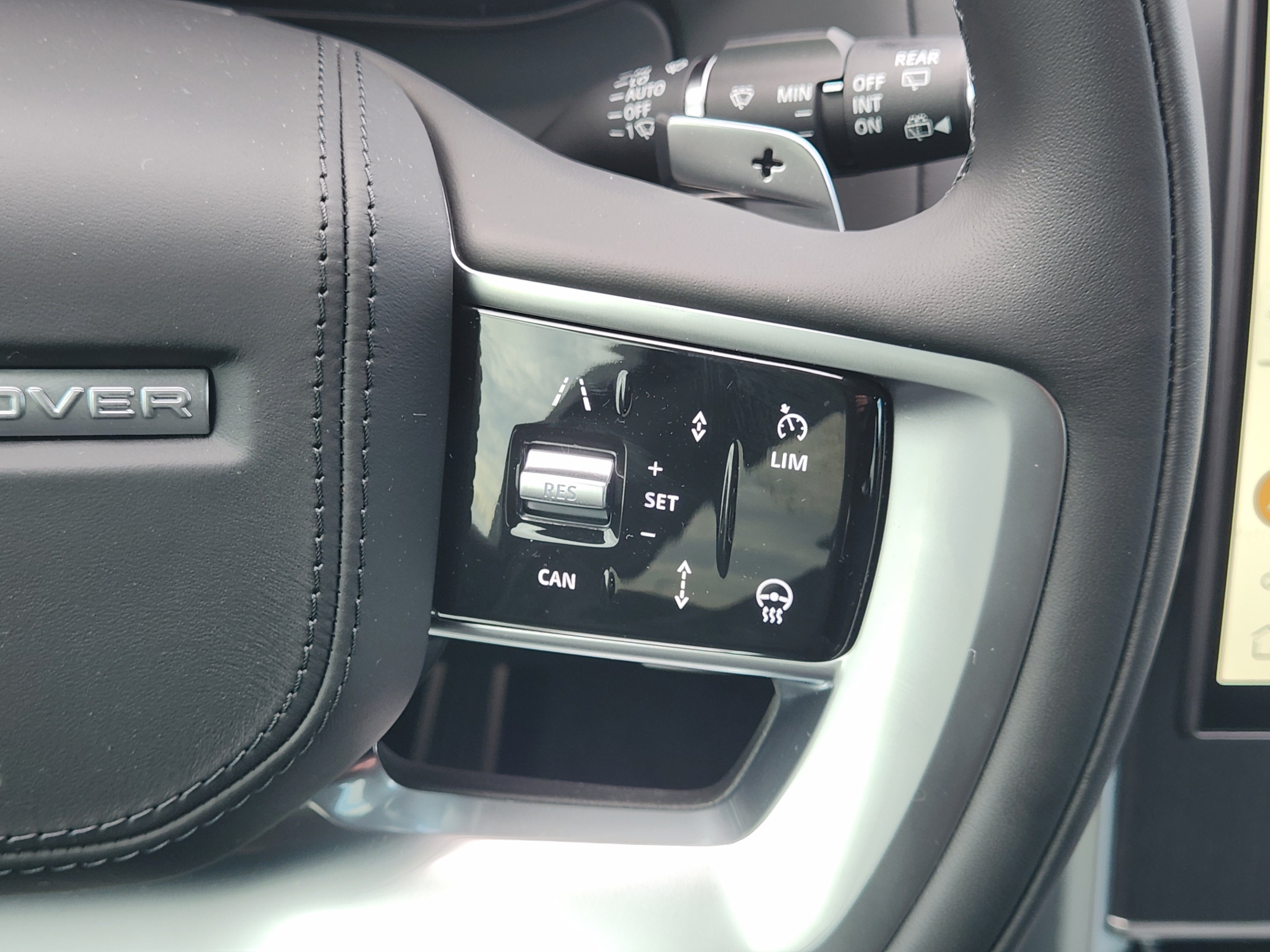 New 2027 Land Rover Range Rover SE AWD/4WD image 23