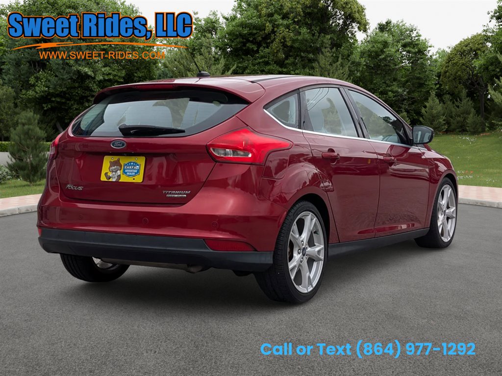 Used 2016 Ford Focus Titanium w/ Titanium Technology Package FWD image 8