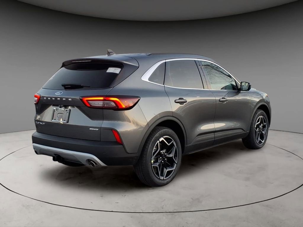 New 2026 Ford Escape Platinum w/ Premium Technology Package image 9
