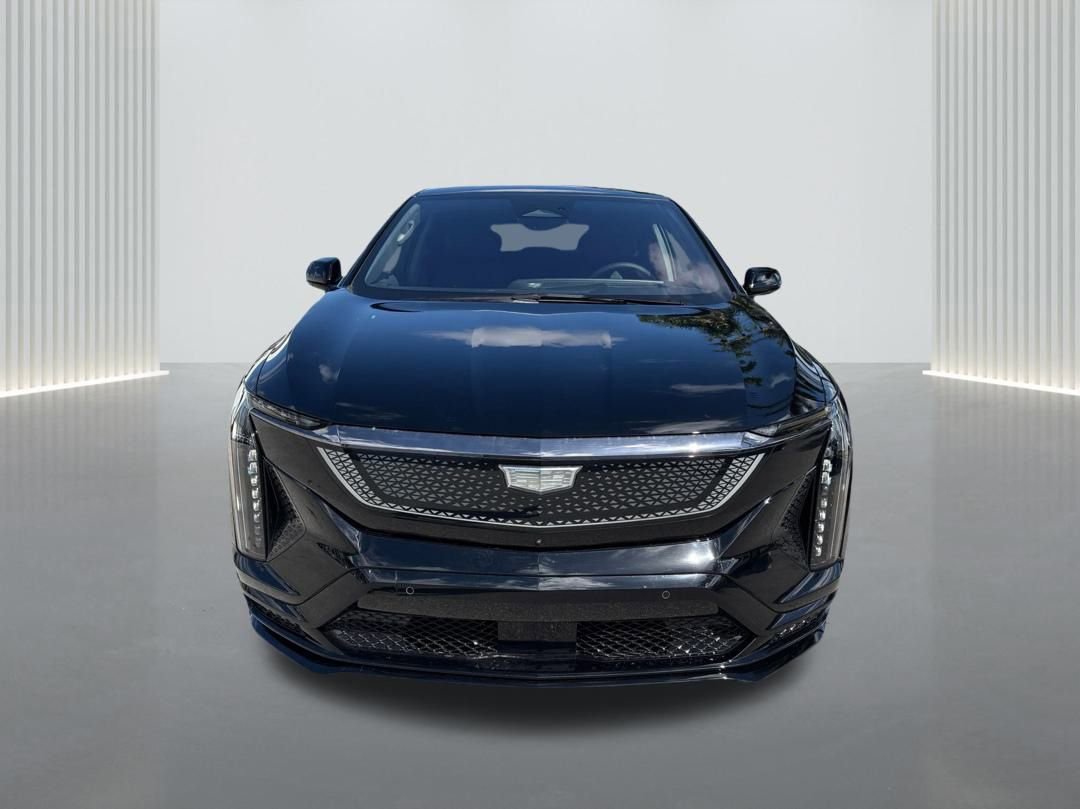 New 2026 Cadillac Optiq V image 2