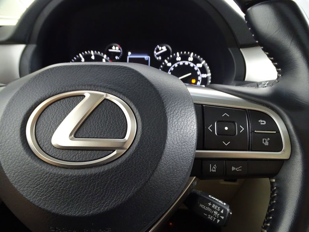 Used 2023 Lexus GX 460 Luxury w/ Sport Design Package image 21