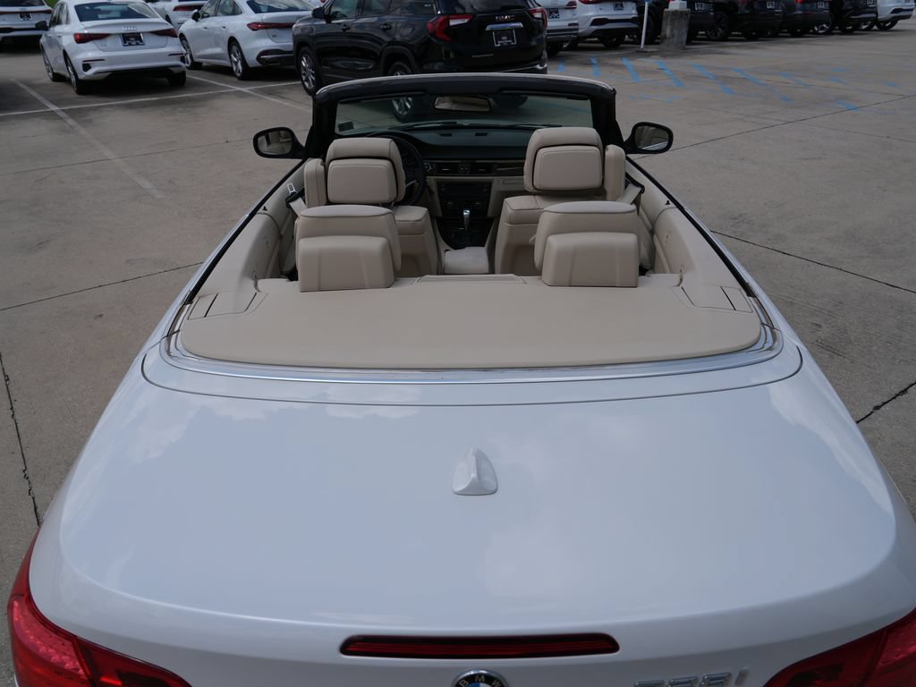 Used 2013 BMW 328i Convertible RWD image 14