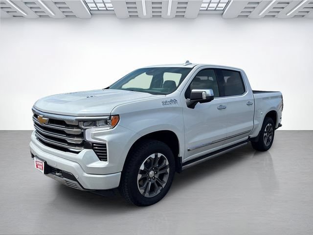 Used 2024 Chevrolet Silverado 1500 High Country w/ Technology Package AWD/4WD image 8