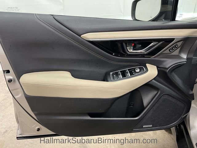 Used 2020 Subaru Outback Limited image 14