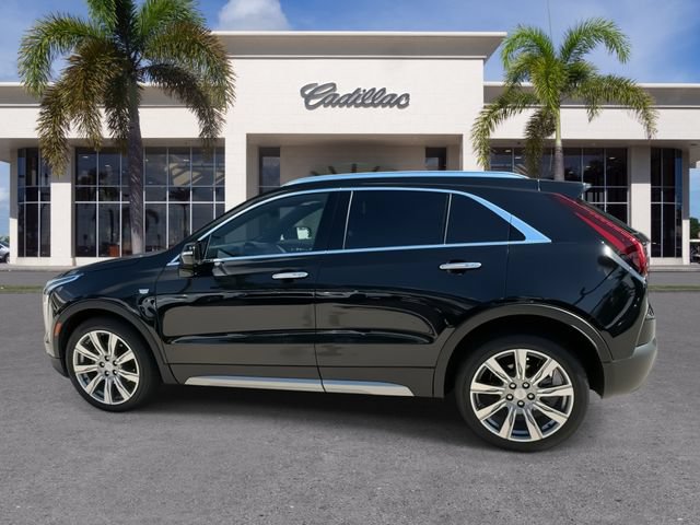 Certified 2023 Cadillac XT4 Premium Luxury FWD image 9