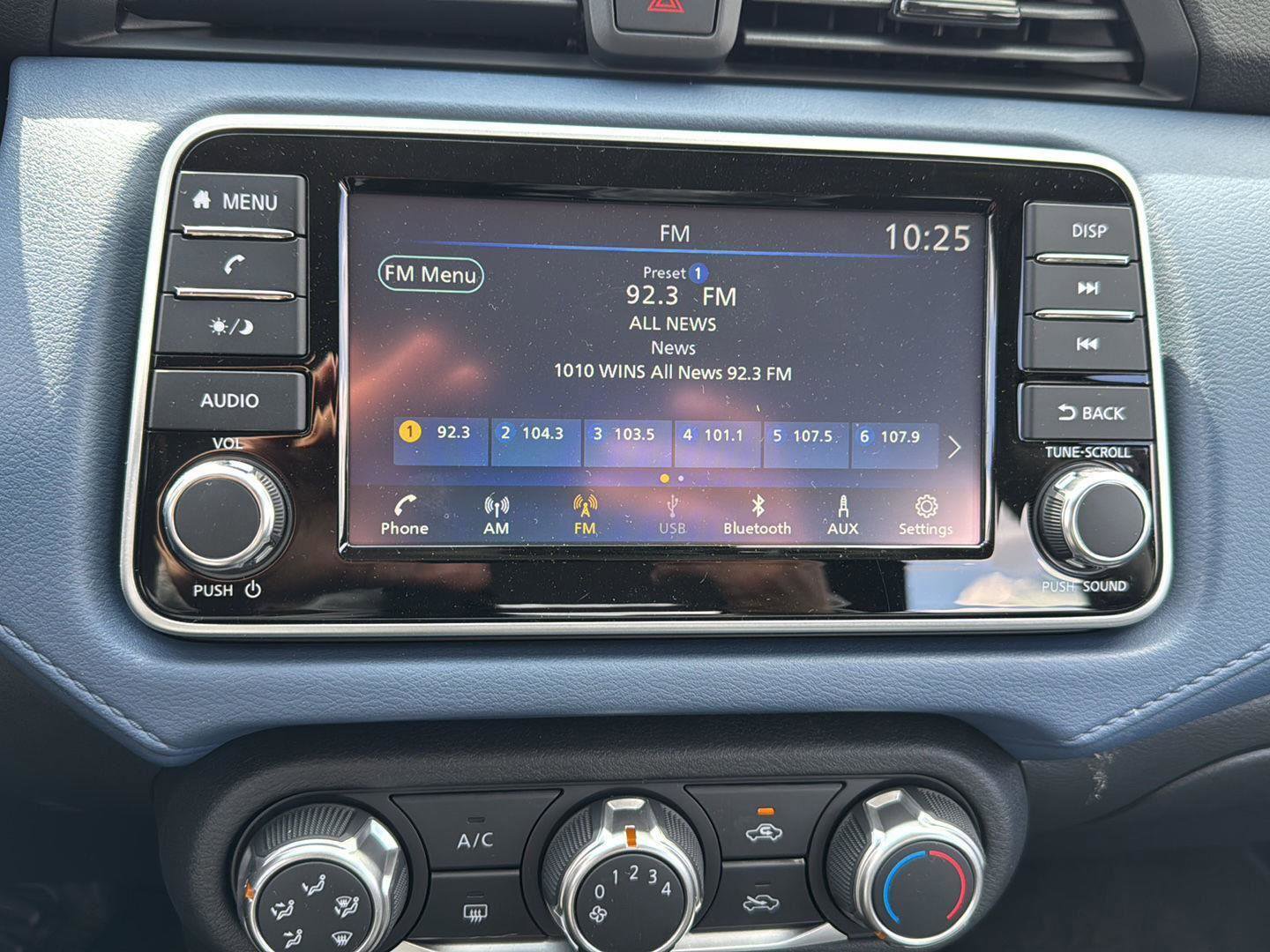 Used 2025 Nissan Versa SV w/ Trunk Package image 17