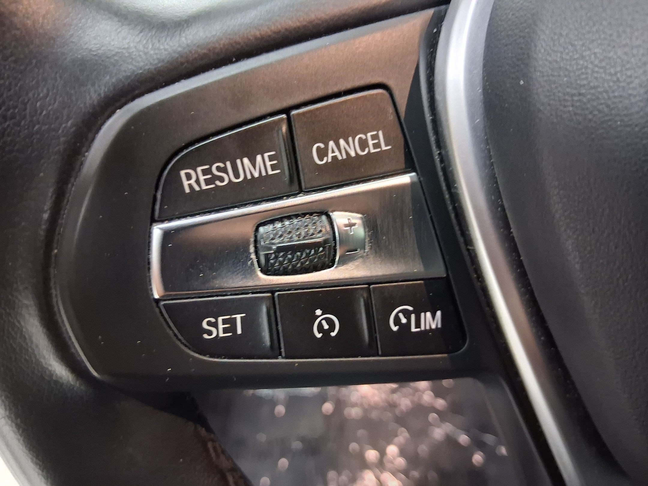 Certified 2023 BMW 330i Sedan w/ Convenience Package RWD image 16